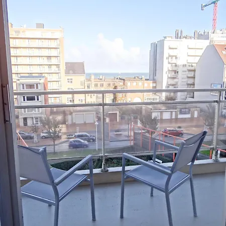 In With Terrace, Cleaning Included * Nieuwpoort